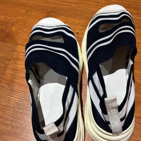 Ladies shoes - Picture 5 of 7